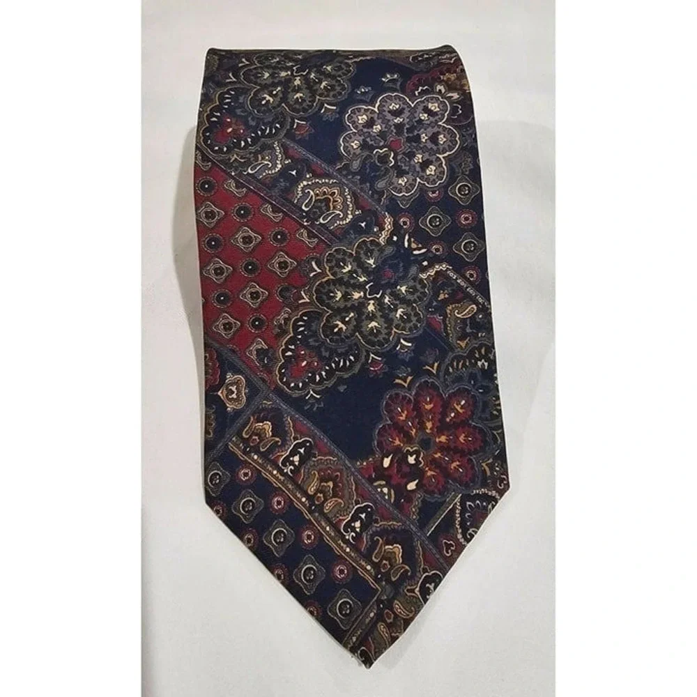 Van Huesen 417 Silk Ties - Lot of 3, Men's Neckties, Neckties